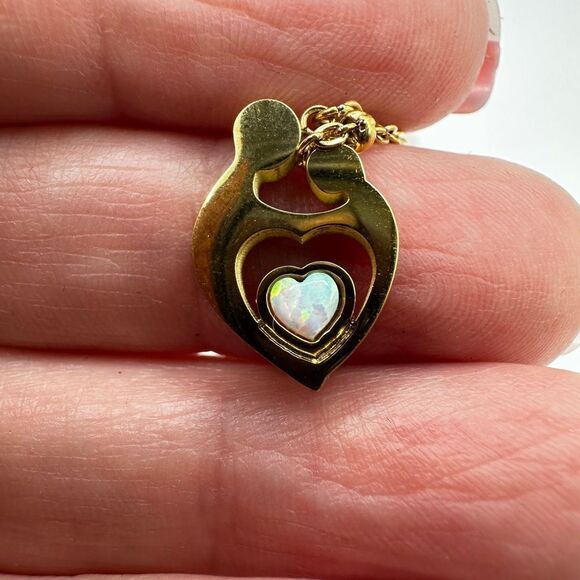 NIB gold tone "mother and child" holding opal, 18" necklace! - Picture 12 of 13